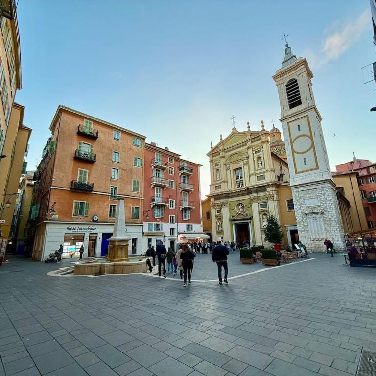 Magnifique 2 pièces - Vieux Nice - Appartement 1 Chambre - 21