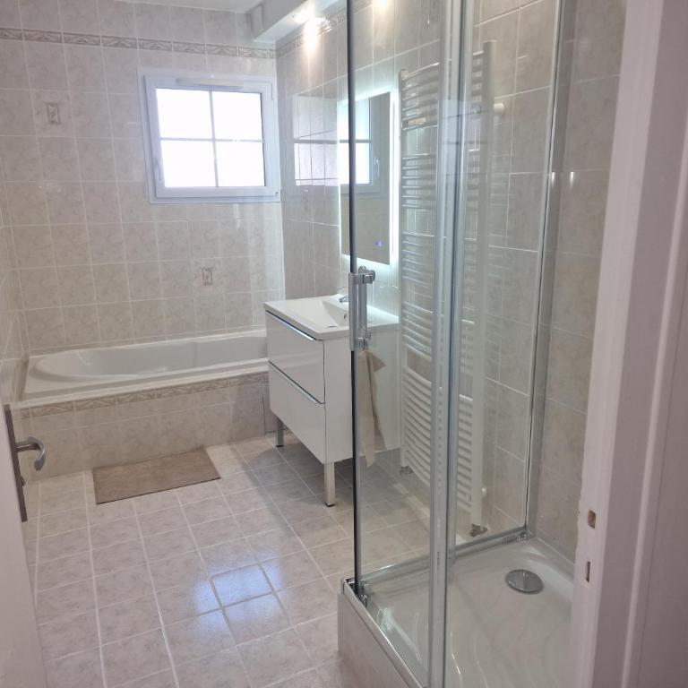 Les Pins grand duplex T5 avec jardin les plages à pied - Apartamento de 3 dormitorios - 15