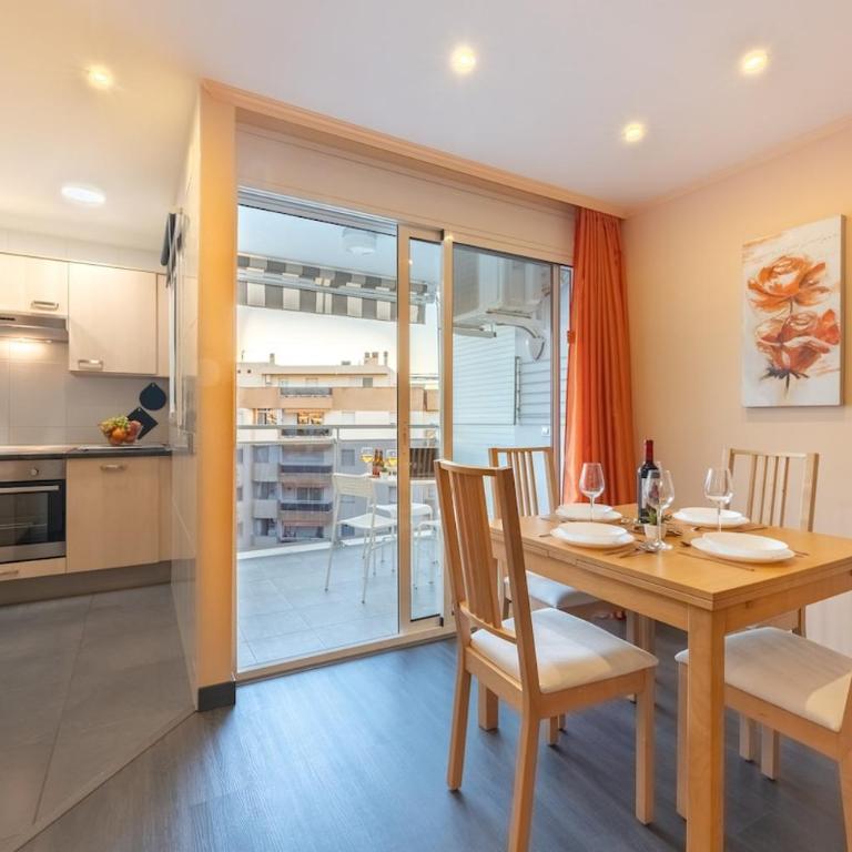Salou-Danubio-Center-Pool-2bed-PortAvntura-AA-WIFI17 - Apartamento de 1 dormitorio - 17
