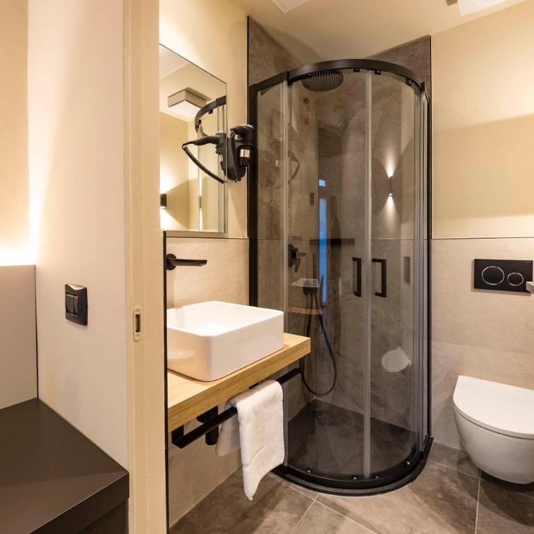 Italianflat - Verona's River, FREE PARKING for car & bike, nature, relax - Camera Matrimoniale con Bagno Privato - 15