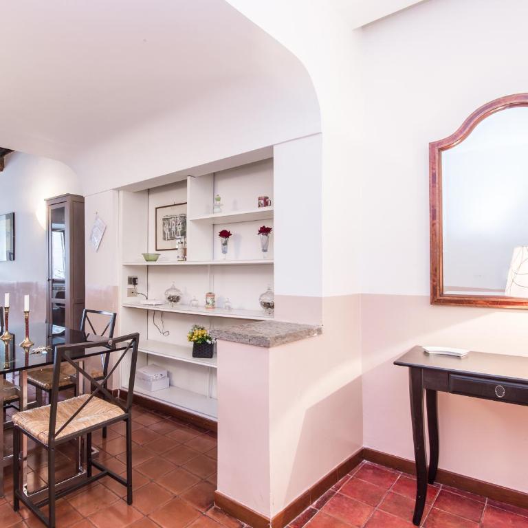 Spacious 2BR in the historic center - Appartamento con 2 Camere da Letto - 16