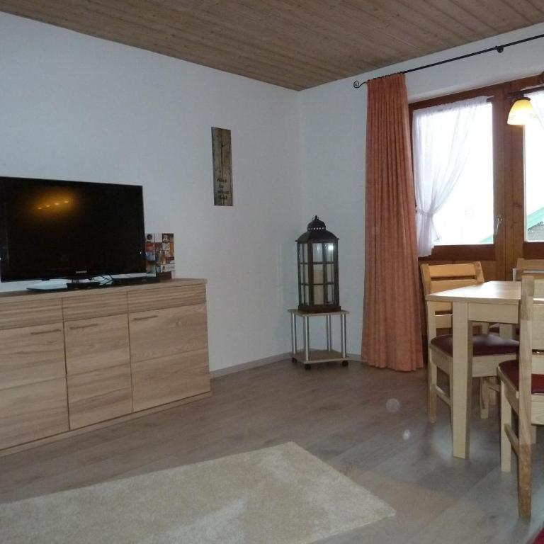Haus im Kurpark - Comfort Apartment 4 - 11