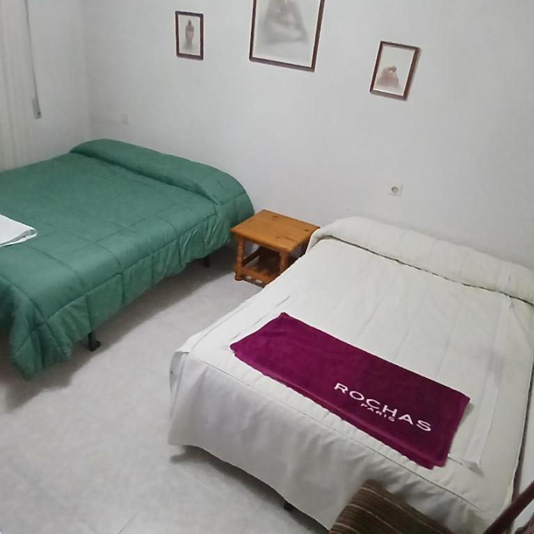 Habitación 4 personas en Toledo - Habitación con cama grande - 12