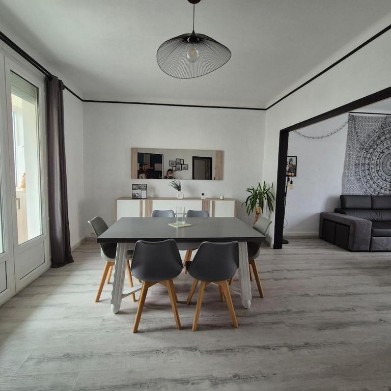 Appartement proche circuit 24h du Mans - Appartamento con 2 Camere da Letto - 2