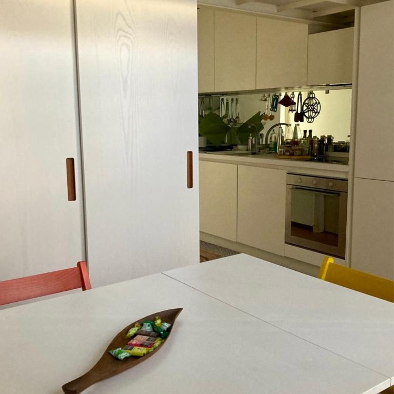 La Casa nel Chiostro tra lago e monti - Two-Bedroom Apartment - 9