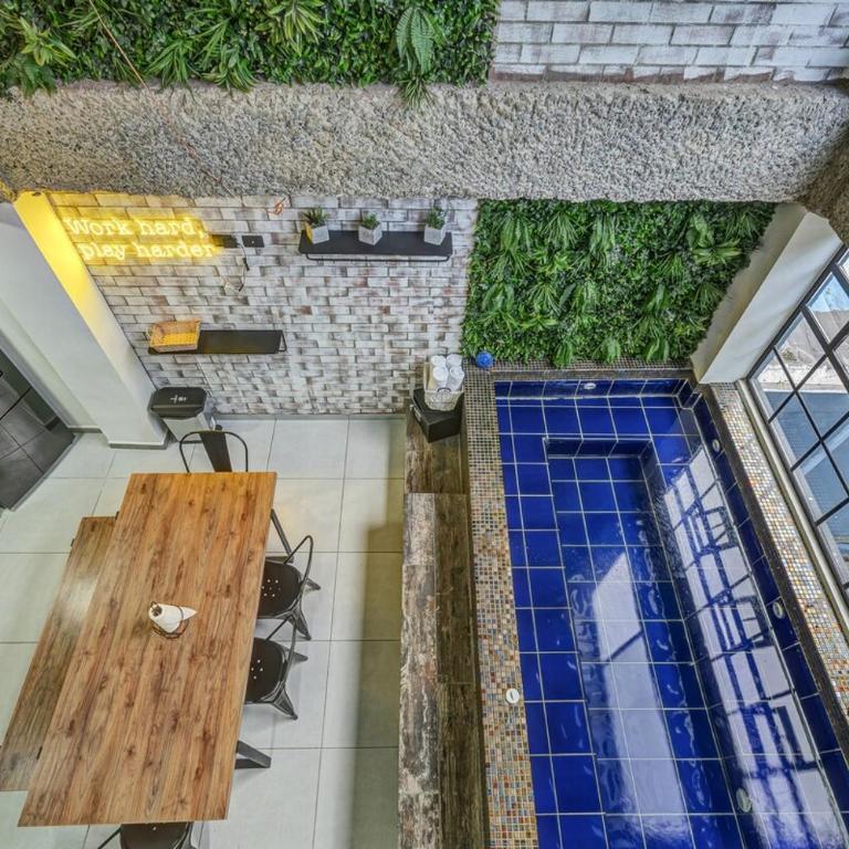 Huge PH | Indoor Pool & Jacuzzi, Lleras Park - Apartment - 17