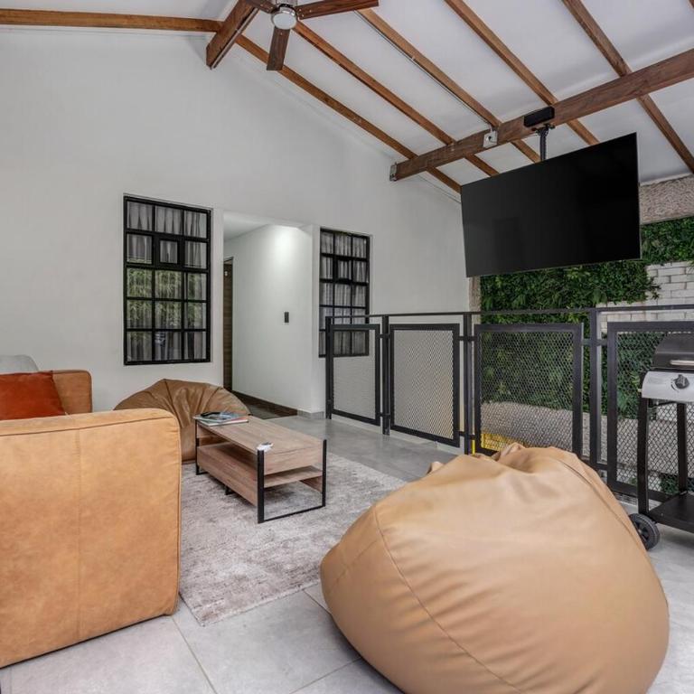 Huge PH | Indoor Pool & Jacuzzi, Lleras Park - Apartment - 19