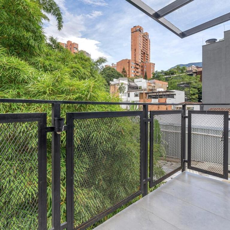 Huge PH | Indoor Pool & Jacuzzi, Lleras Park - Apartment - 36