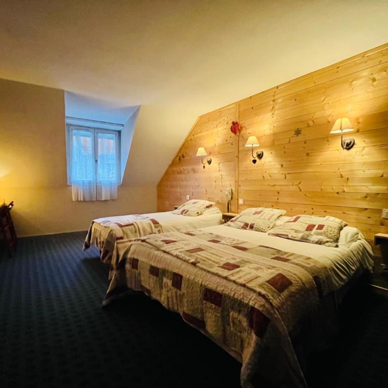 Le Sacca Hôtel restaurant - Chambre Triple Côté Montagne - 2