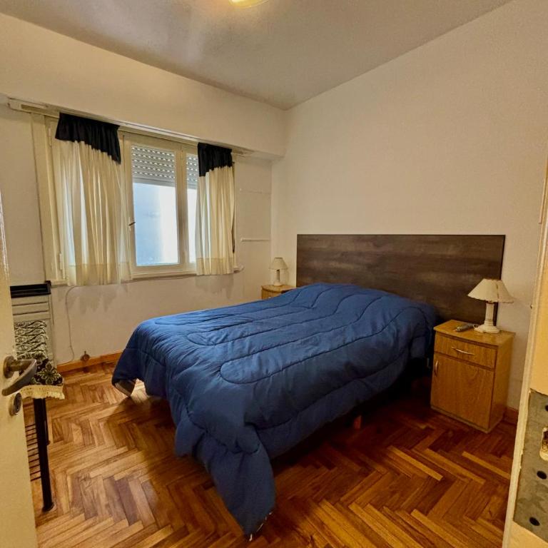 Departamento de dos ambientes en plaza Colon - Apartamento de 1 dormitorio - 1