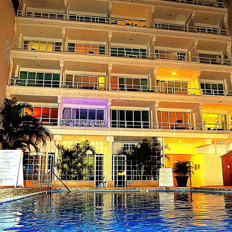 Studio Romantic Zone steps to beach Adults Only - One-Bedroom Apartment - 19