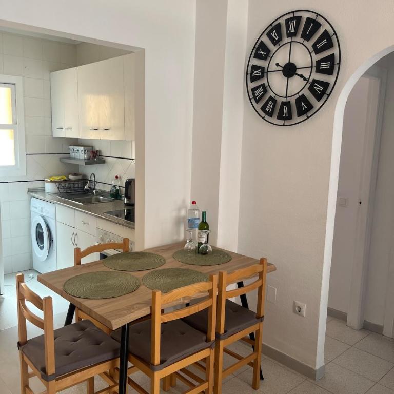 Dudi Apart - Apartamento de 2 dormitorios con vistas parciales al océano - 17