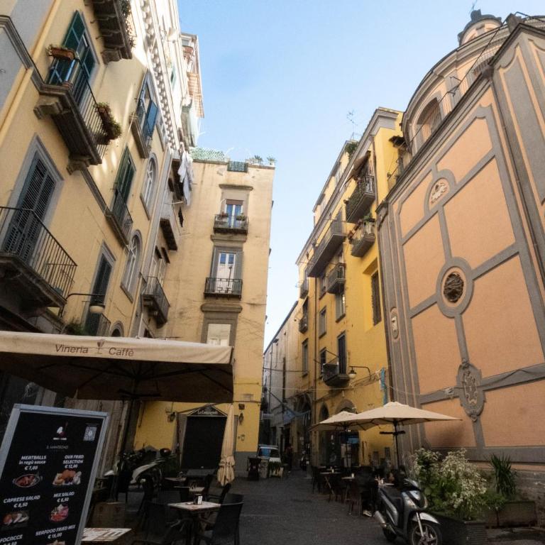 Le Terrazze di Napoli - Appartamento con 2 Camere da Letto e Terrazza - 5
