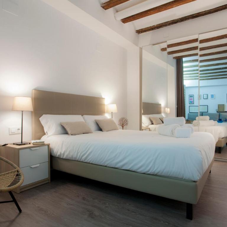 SingularStays Mercado Central - Loft - 4