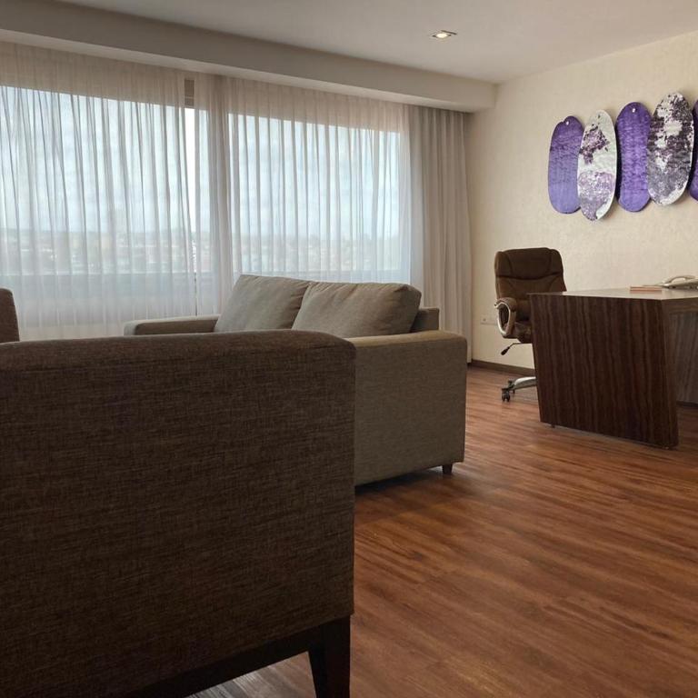 Hotel Mirage - Centro Histórico de Querétaro - Deluxe King Suite - 7