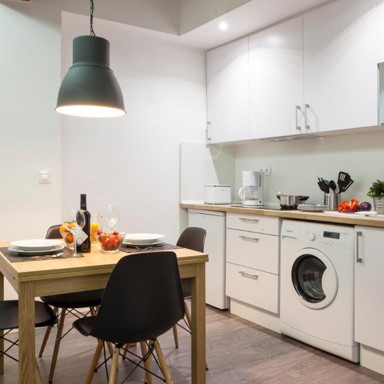 SingularStays Mercado Central - Loft - 15