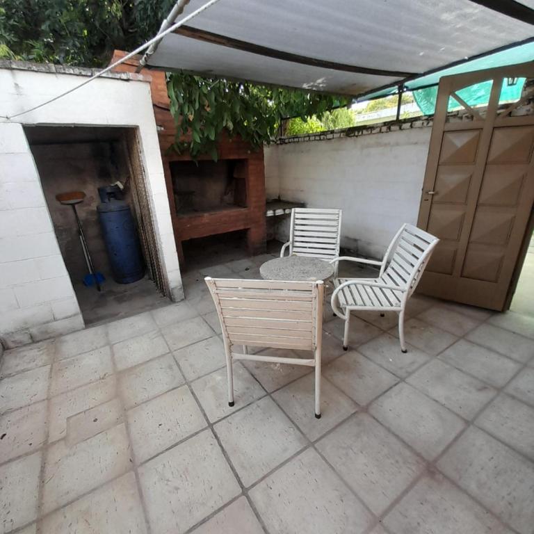 Don Nene - One-Bedroom Apartment - 2