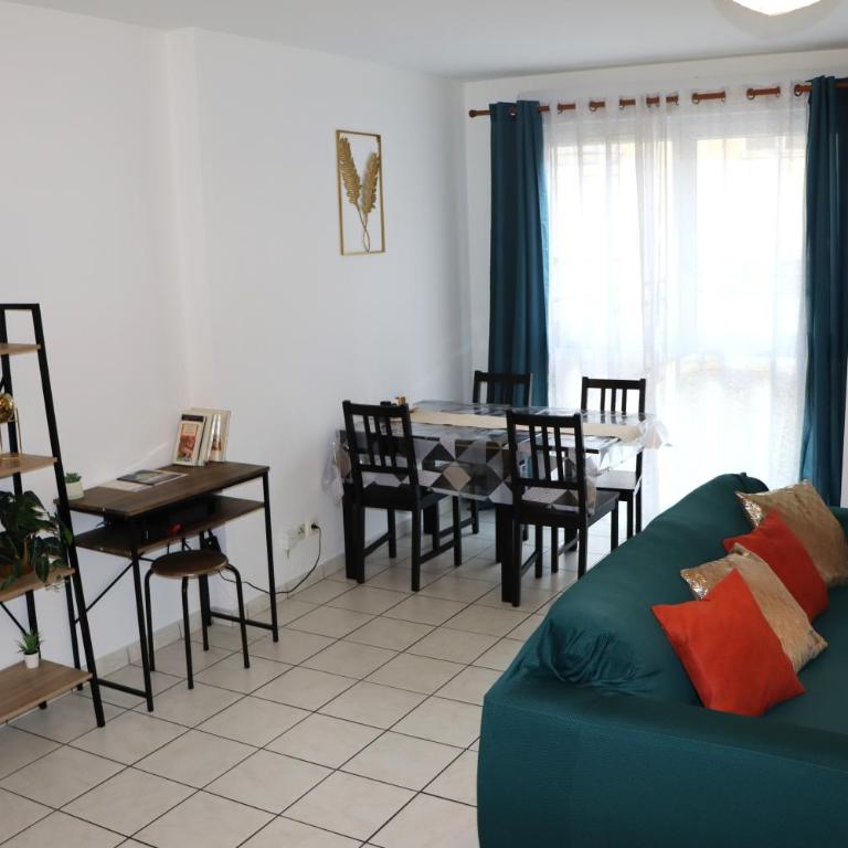 Le Madeleine - Parking gratuit- Balcon - Fibre - Apartamento de 1 dormitorio - 2