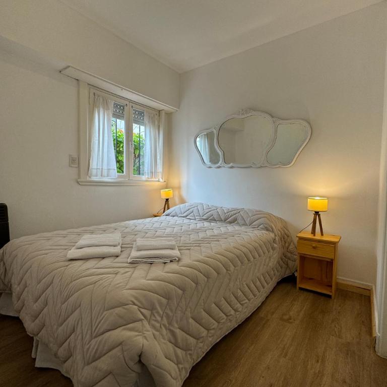 Departamento con patio privado en Punta Mogotes - Standard Apartment - 2