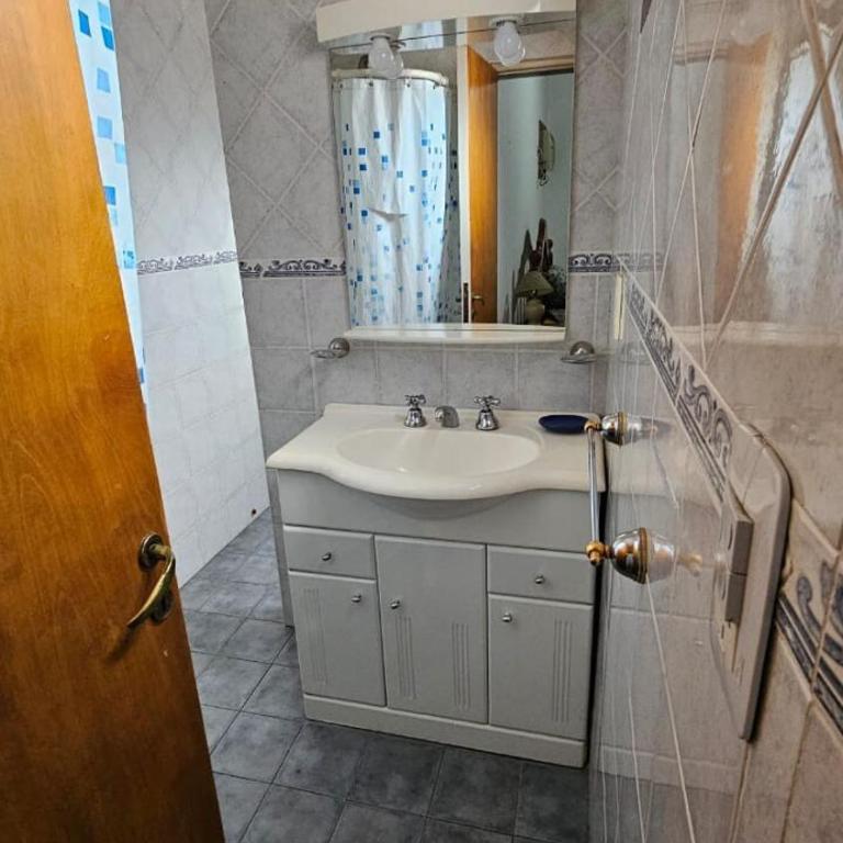 Perla de Punilla - Three-Bedroom House - 9