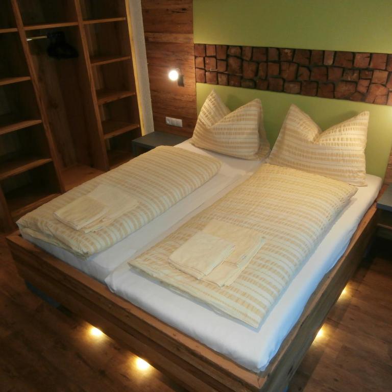 Appartementhaus Gretzel - Apartment mit 2 Schlafzimmern und Balkon - 2