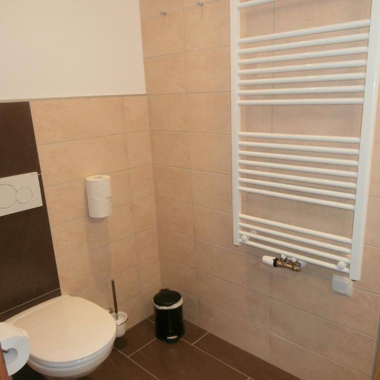 Appartementhaus Gretzel - Apartment mit 2 Schlafzimmern und Balkon - 9