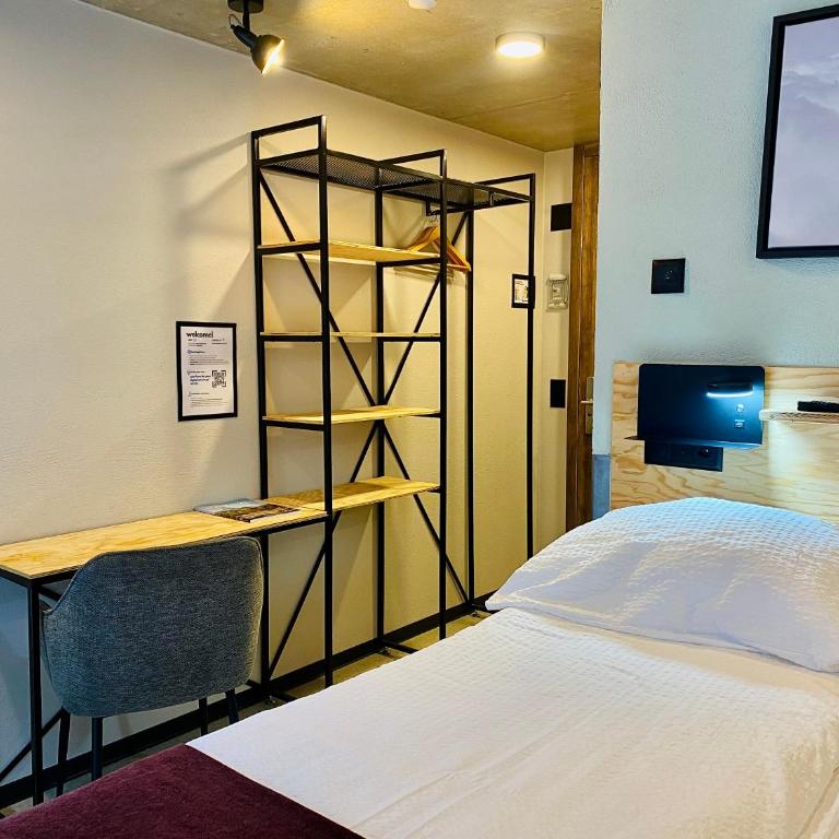 Peaky Riders Self Check-in Hotel - Kleines Doppelzimmer - 3