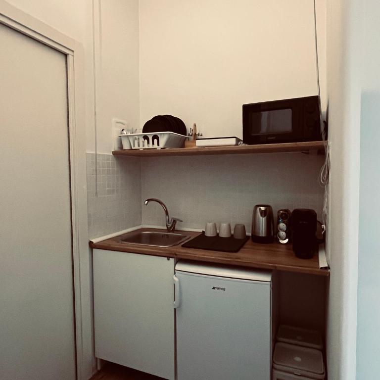 Oriani39 B&B - One-Bedroom Apartment - 17
