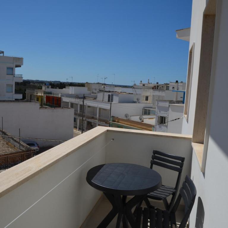 B & B Conchiglie - Camera Matrimoniale/Doppia con Letti Singoli con Balcone - 12