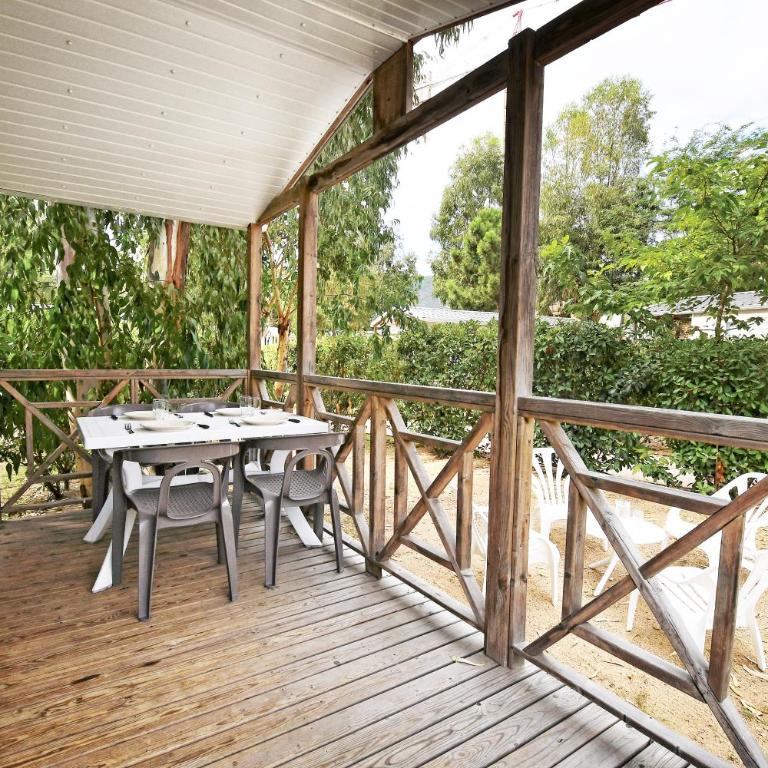 Camping Les Castors - Mobile Home Roccapina - 4 Personnes - 8