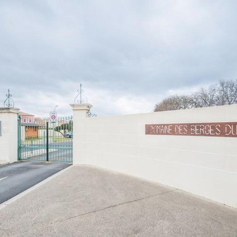 Maison/Parking Privé/Piscine/Wifi/Canal du midi - Maison 2 Chambres - 34