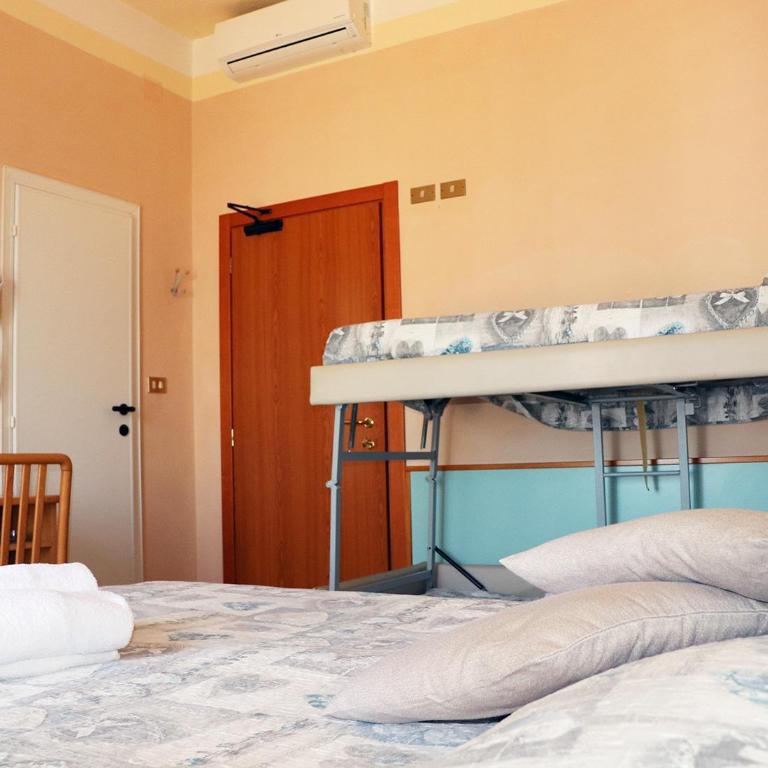 Hotel Barca D'Oro - Camera Quadrupla Comfort - 1