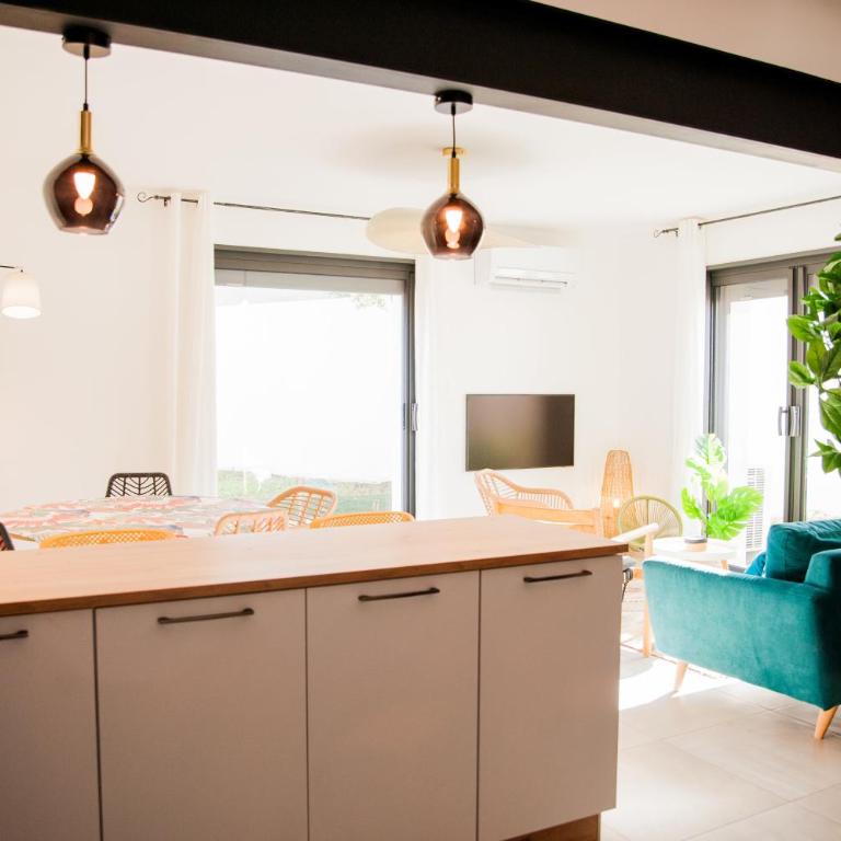 Maison Nomade piscine privée, parking et clim - Haus mit 3 Schlafzimmern - 16
