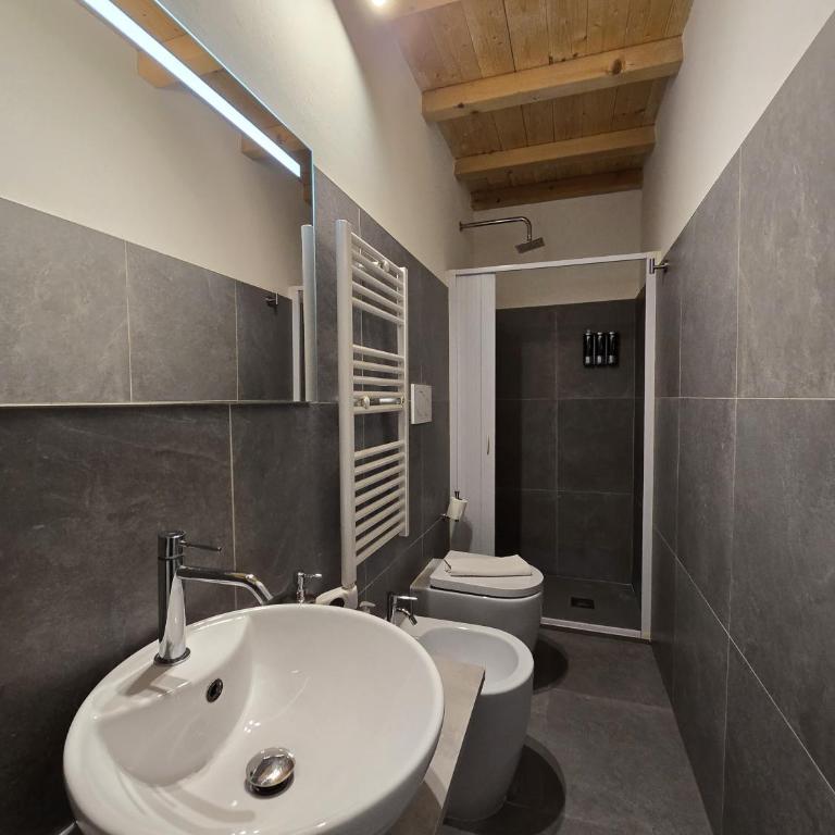 La Ca' Pezzana Affittaly Apartments - Comfort Quadruple Room - 19