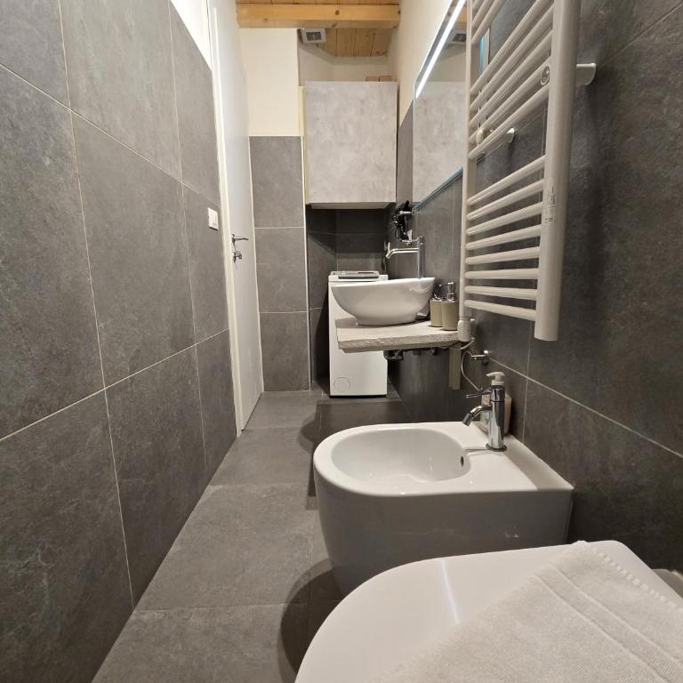 La Ca' Pezzana Affittaly Apartments - Comfort Quadruple Room - 21