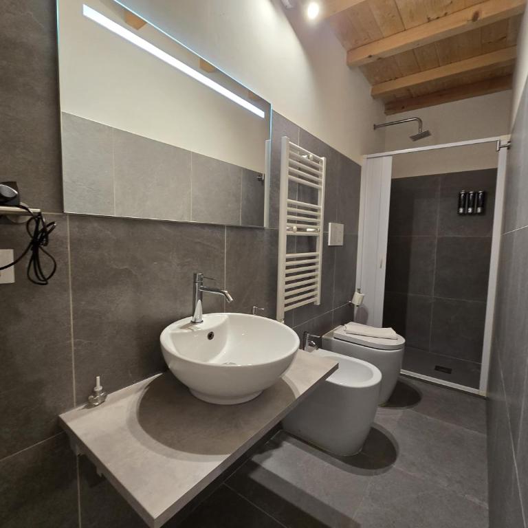 La Ca' Pezzana Affittaly Apartments - Comfort Quadruple Room - 13