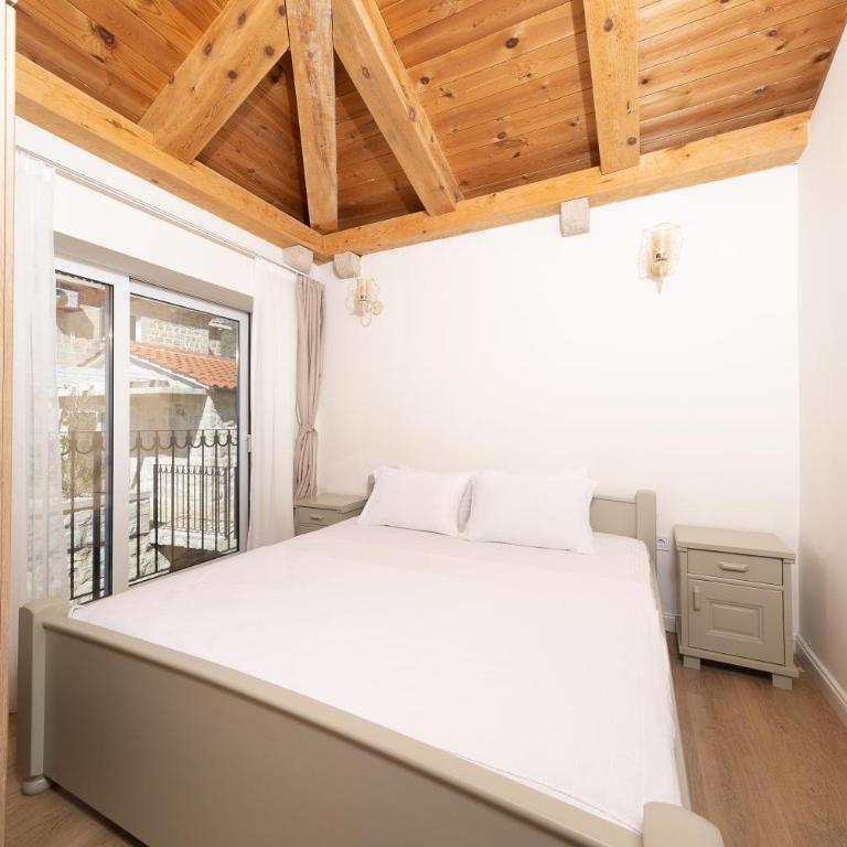 Castello degli Aranci Eco Resort - Junior Suite with Sea View - 4
