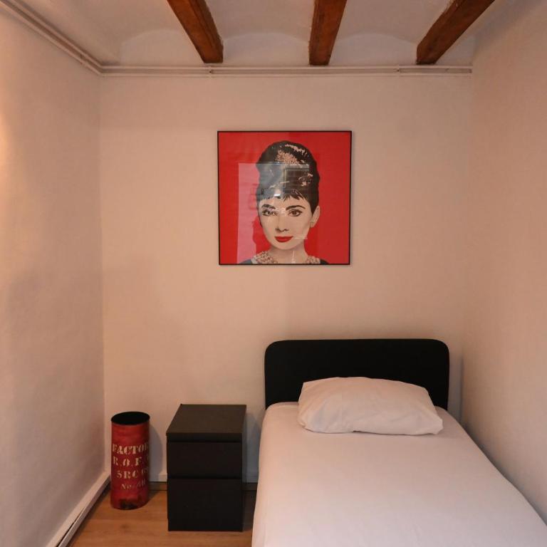 Homenfun Barcelona Poblenou - Two-Bedroom Apartment - 4