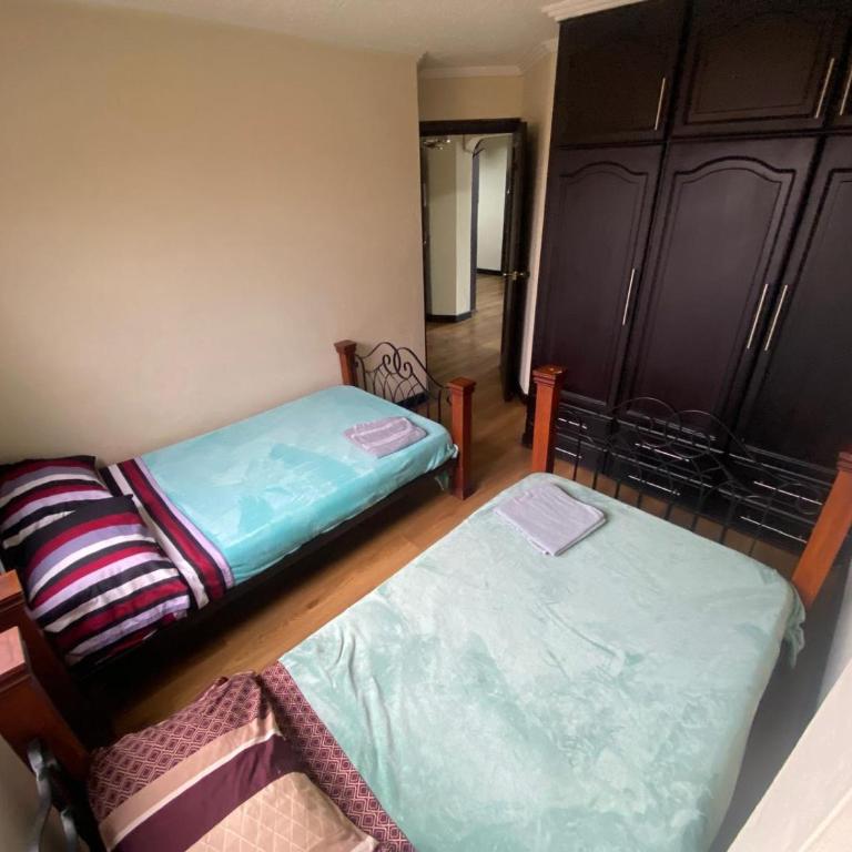 Departamento acogedor para familias que están de paseo por Cuenca - Apartamento de 3 dormitorios - 2