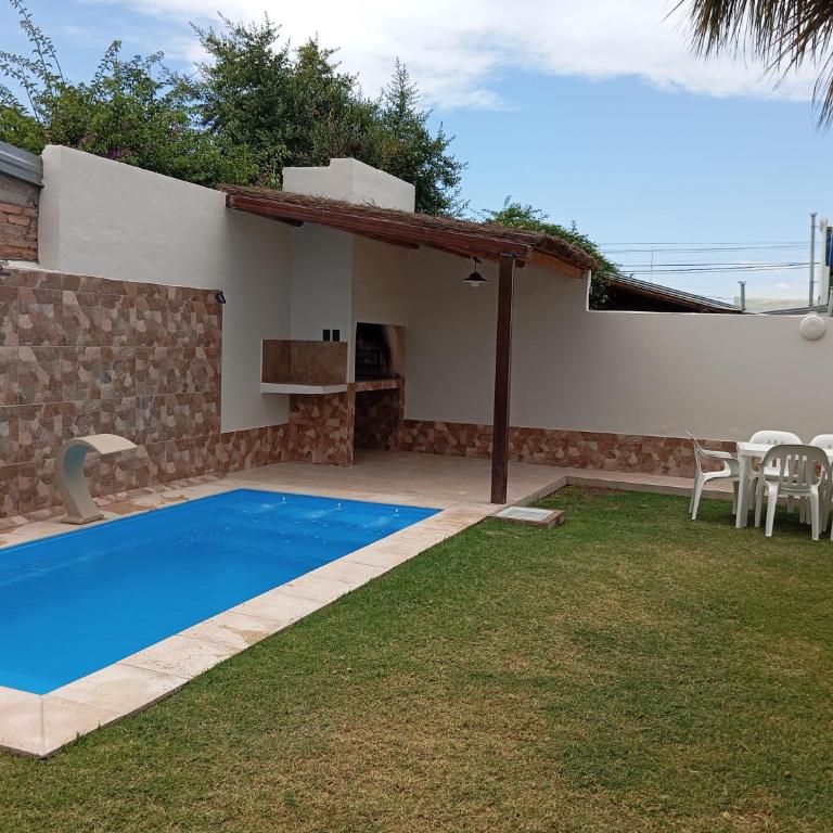 Alojamiento con pileta Mesas - Casa de 2 dormitorios - 3
