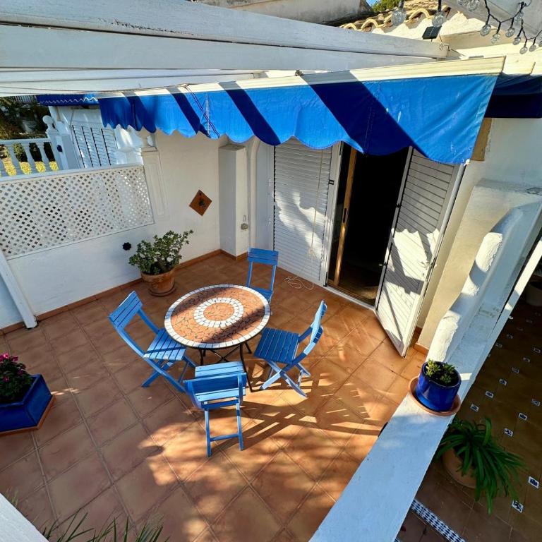 Casa Azul de Agnes - Two-Bedroom House - 8