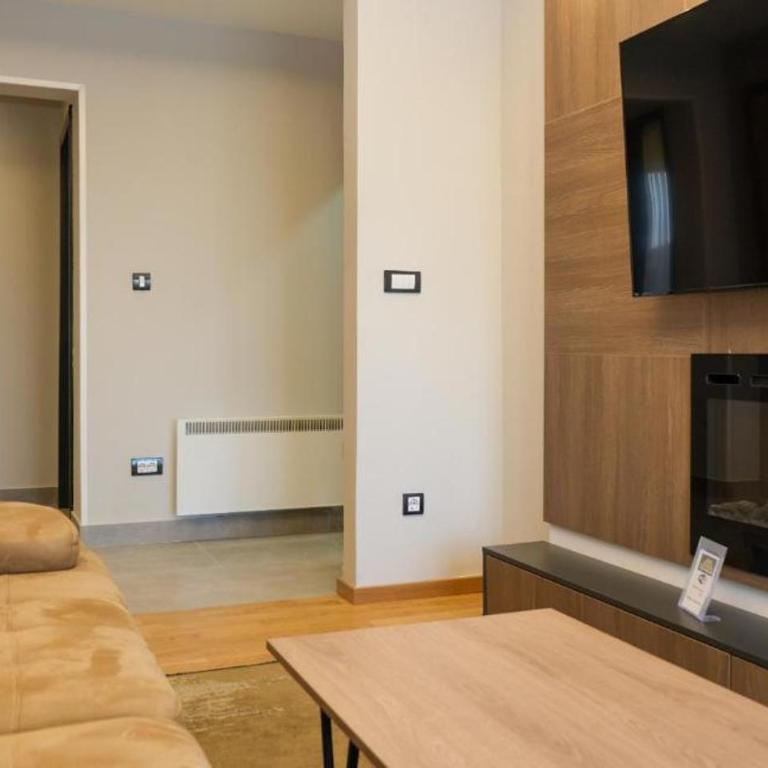 Mountain Paradise Ski In & Out - Vila Golija Kopaonik - Apartman sa 2 Spavaće Sobe i Pogledom na Planinu - 10