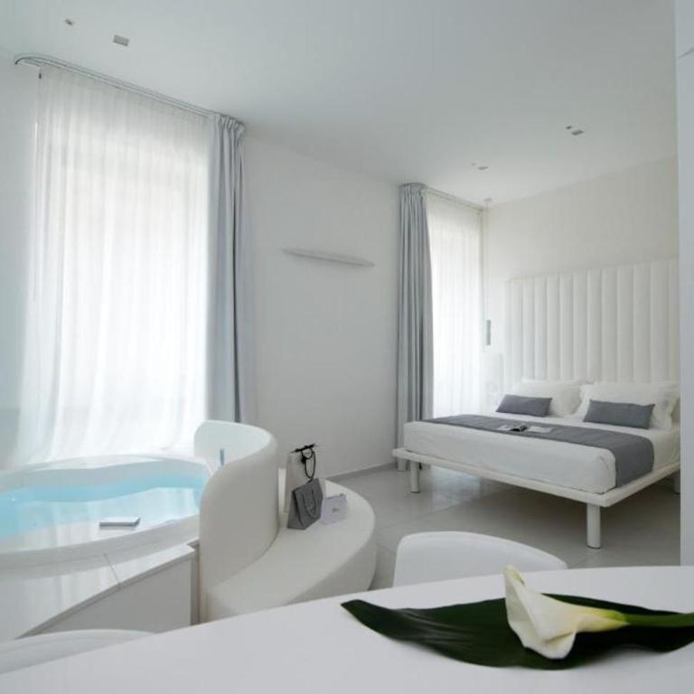 Gatto Bianco Mia Aparthotel - Appartamento con Vasca Idromassaggio - 2