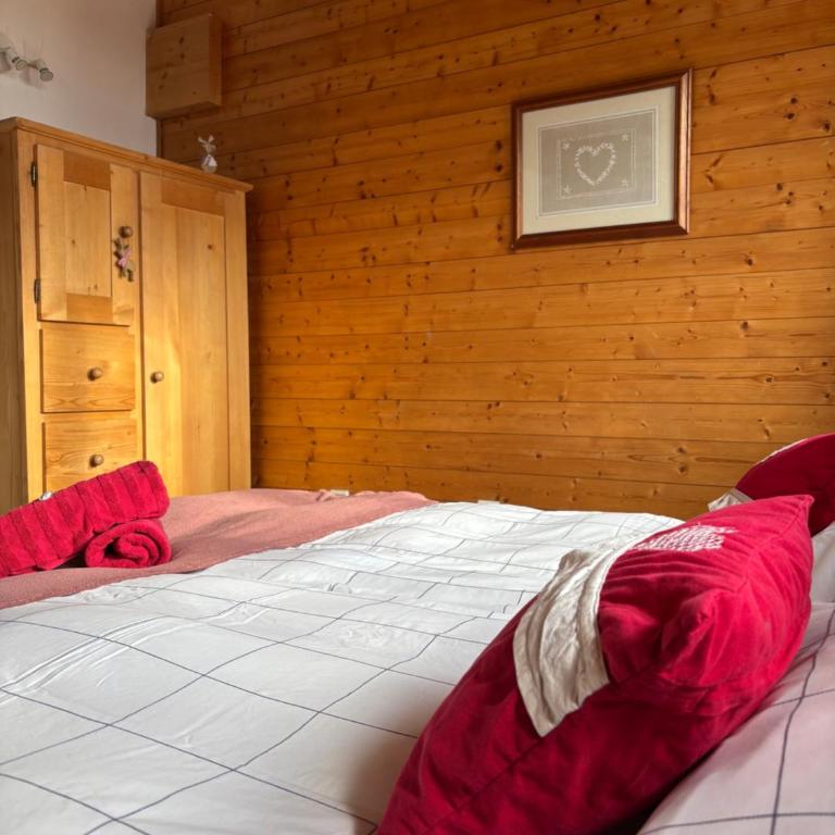 Central Hostel Chatel - Chambre Lits Jumeaux/Double avec Salle de Bains Privative - 7