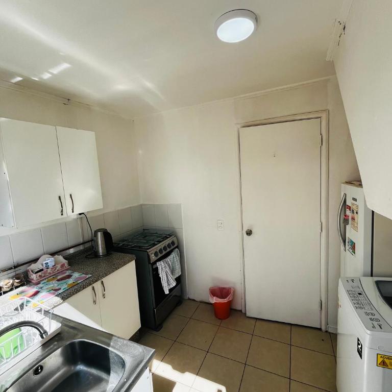 Casa 3 dormitorios acogedora se arrienda diario mínimo dos noches - Casa de 4 dormitorios - 13