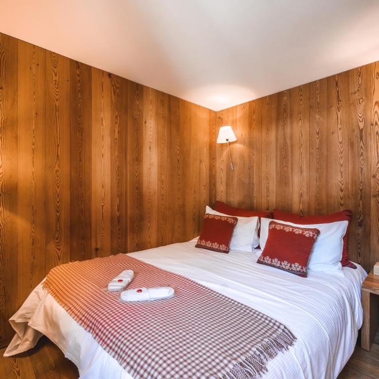 Sonnmatten Boutique Hotel & Apartments Zermatt - Apartment mit 3 Schlafzimmern - 1. Etage mit Balkon und Blick auf das Matterhorn - 33