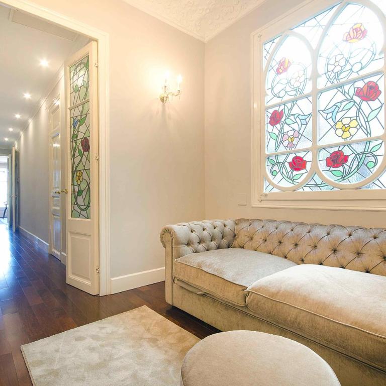 Three bedroom apartment in Gran de Gracia - You Stylish Apartments - Three-Bedroom Apartment with Balcony - 13