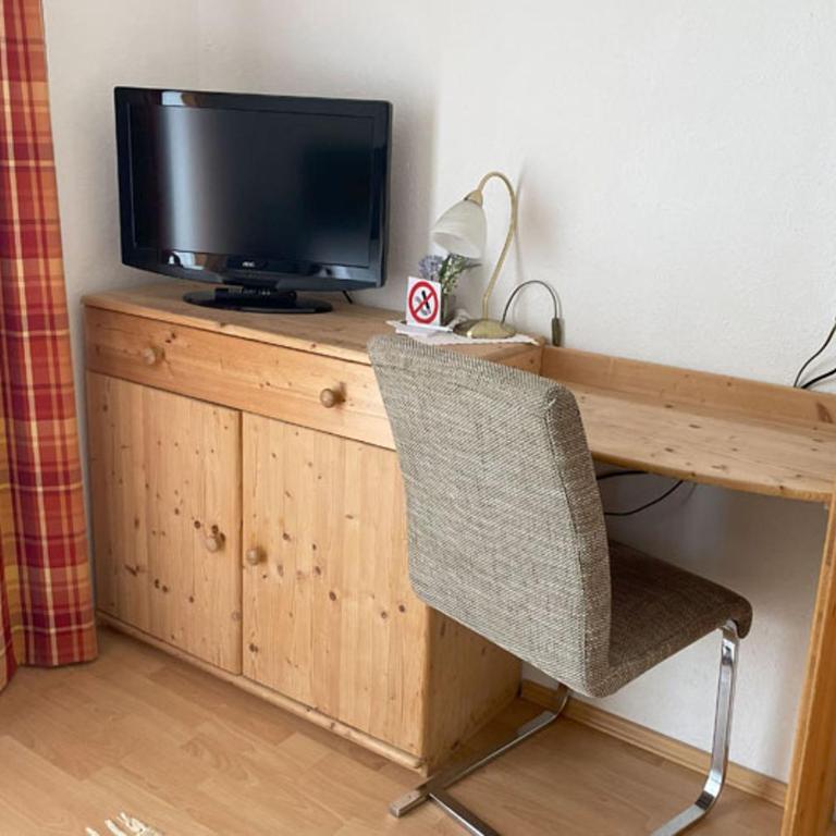 Alpenhof Strenge - Doppelzimmer mit Balkon - 2