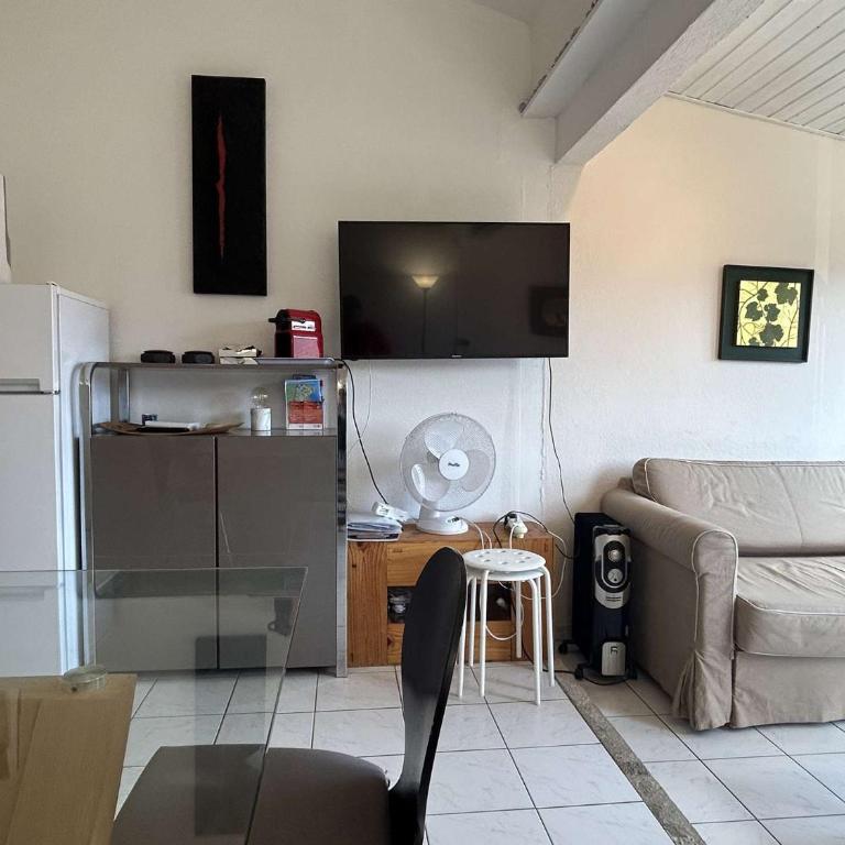 Appart 3 pièces 5 couchages BANYULS SUR MER BN090-F18 - Two-Bedroom Apartment - 5