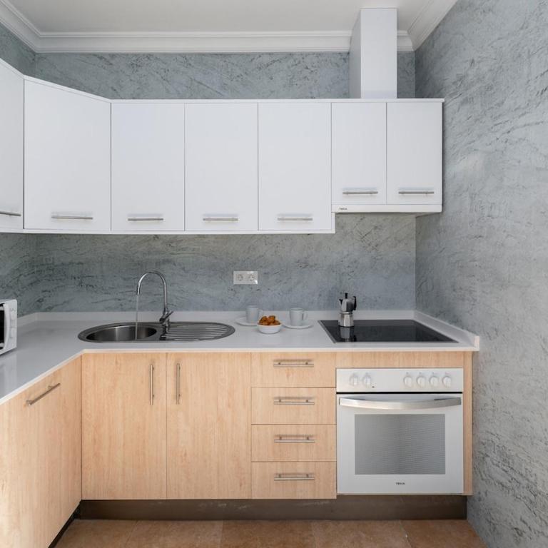 Apartamento con vistas en Gran Vía de Granada Luxury Suites - Two-Bedroom Apartment - 31